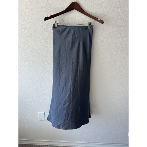 Abercrombie & Fitch Satin Gray Maxi Skirt - Picture 1 of 3